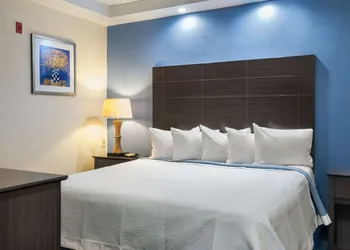 Days Inn by Wyndham Tamworth hotel thumbnail 8