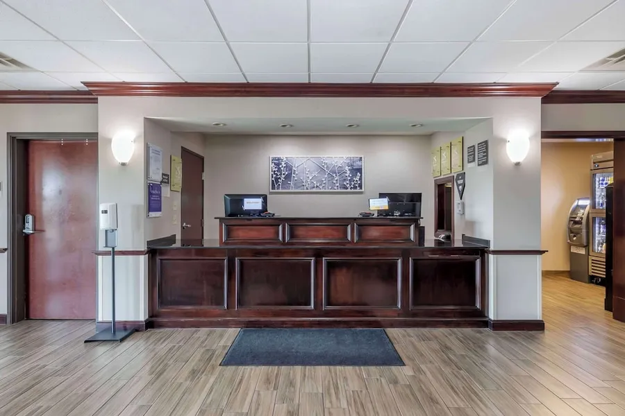 Garner Hotel Norman - University Area by IHG hotel detail image 2