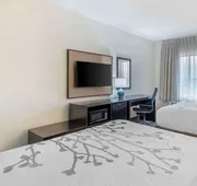 Garner Hotel Norman - University Area by IHG hotel detail image 4