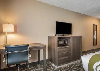 Quality Inn & Suites Missoula Westside hotel thumbnail 6