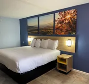 Days Inn by Wyndham Charlotte University hotel detail image 3