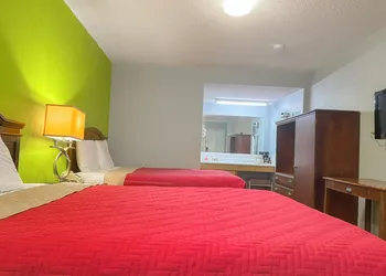 OYO Hickory House Inn hotel thumbnail 6