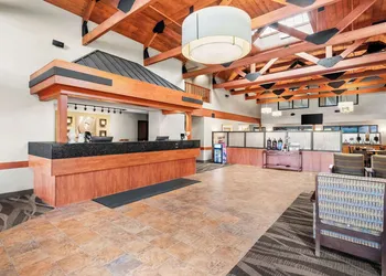 Comfort Inn Duluth West hotel thumbnail 3