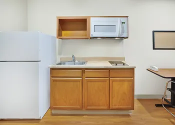 WoodSpring Suites Columbus Urbancrest hotel thumbnail 4