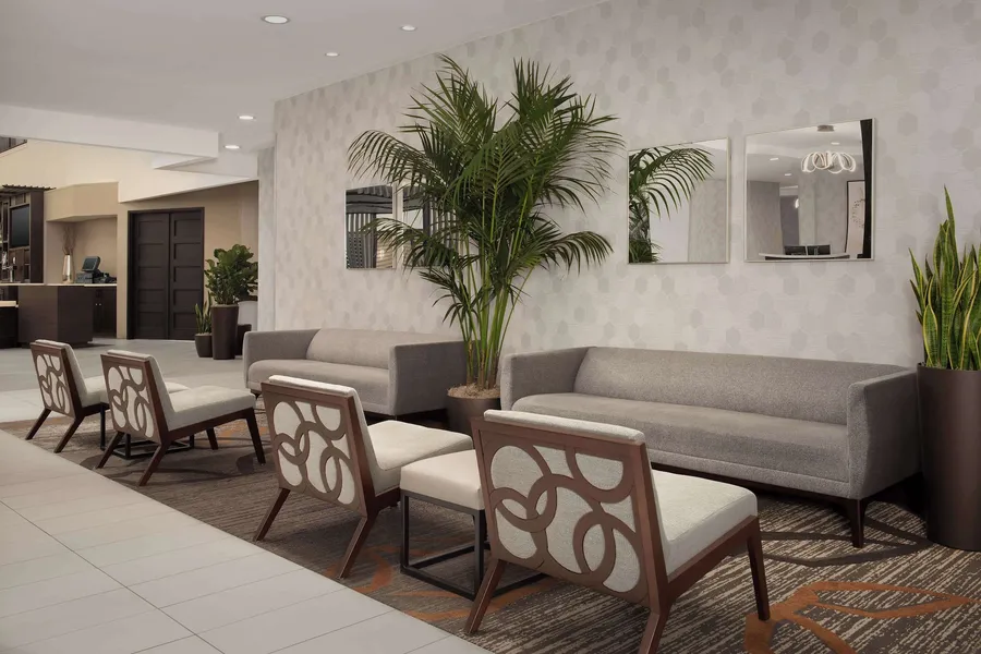 Embassy Suites La Quinta Hotel & Spa hotel detail image 6