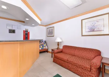 Tower Inn And Suites Of Guilford - Madison hotel thumbnail 3