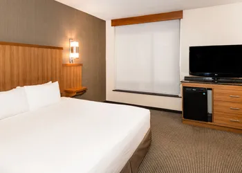 Hyatt Place New York Midtown South hotel thumbnail 5