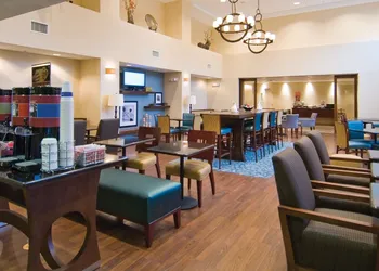 Hampton Inn & Suites Baton Rouge/Port Allen hotel thumbnail 6