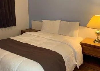 Swiss Sunset Inn hotel thumbnail 5