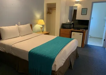 Swiss Sunset Inn hotel thumbnail 6