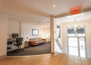 Hotel Le Roberval hotel thumbnail 2