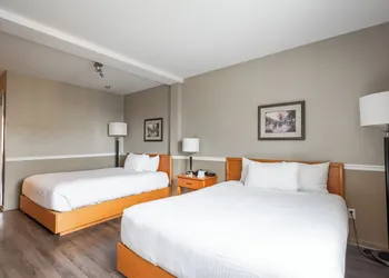 Hotel Le Roberval hotel thumbnail 7
