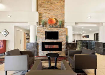 Best Western Plus Irvine Spectrum Hotel hotel thumbnail 4