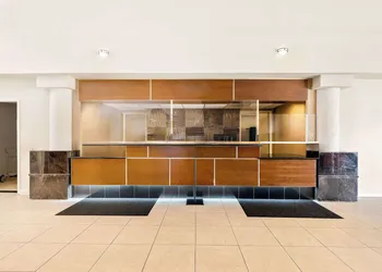 Best Western Plus Irvine Spectrum Hotel hotel thumbnail 5