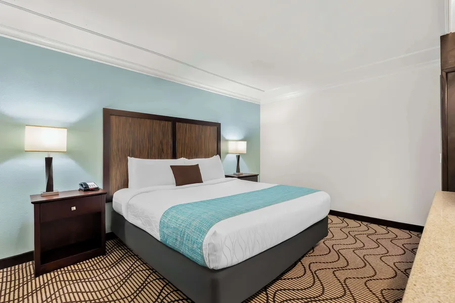 Best Western Plus Irvine Spectrum Hotel hotel detail image 6