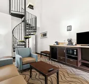 Best Western Plus Irvine Spectrum Hotel hotel detail image 7
