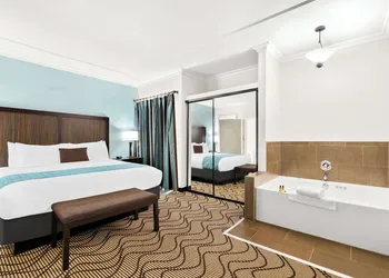 Best Western Plus Irvine Spectrum Hotel hotel thumbnail 8
