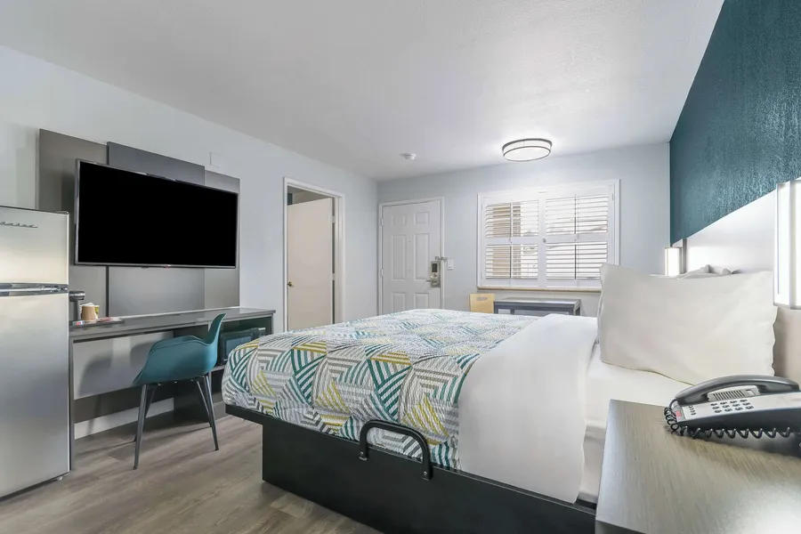 Studio 6 Suites Madera, California - Yosemite hotel detail image 6