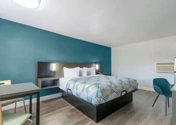 Studio 6 Suites Madera, California - Yosemite hotel thumbnail 7