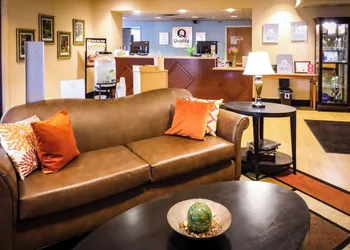 Quality Inn & Suites Sequim at Olympic National Park hotel thumbnail 3