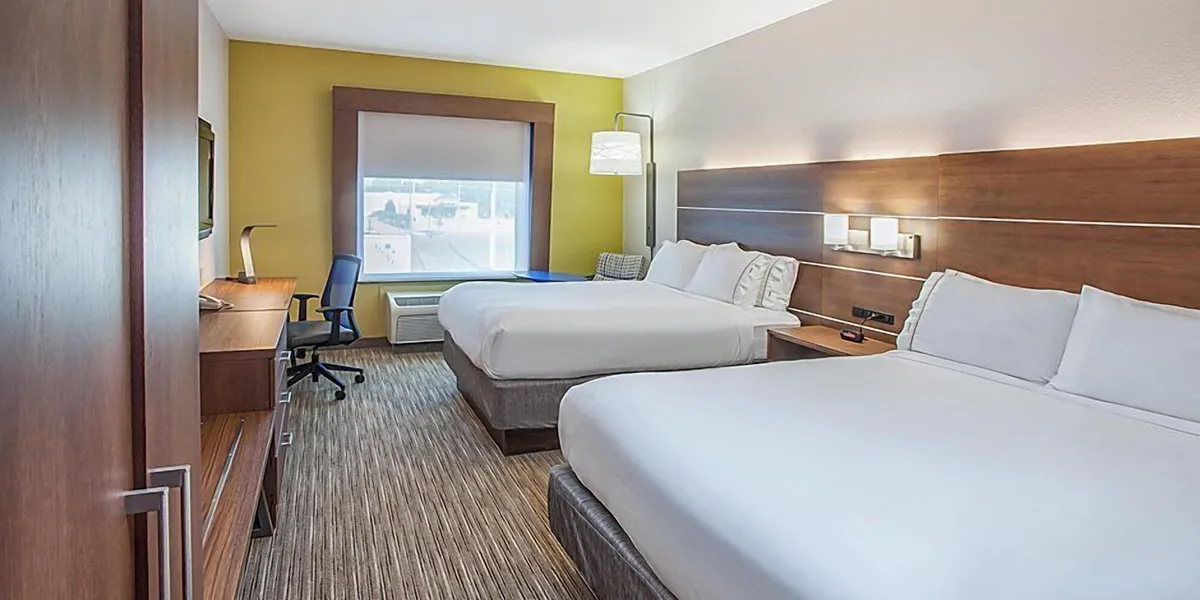 Holiday Inn Express Hotel & Suites Mount Pleasant by IHG hotel detail image 6
