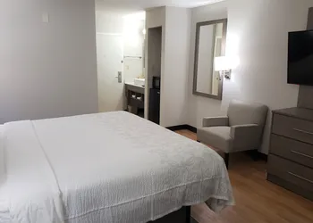 Red Roof Inn Moss Point hotel thumbnail 4
