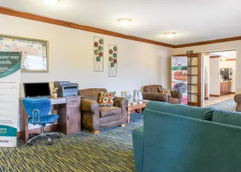 Quality Inn & Suites Titusville hotel thumbnail 2