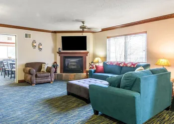 Quality Inn & Suites Titusville hotel thumbnail 4
