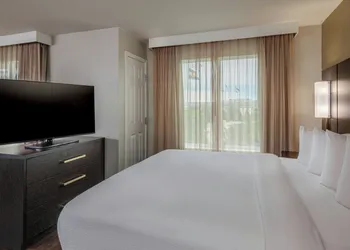 Residence Inn by Marriott Denver Airport at Gateway Park hotel thumbnail 6
