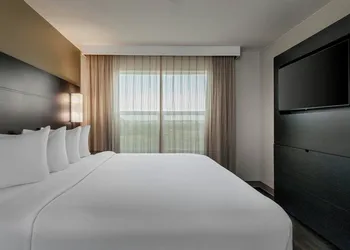 Residence Inn by Marriott Denver Airport at Gateway Park hotel thumbnail 8