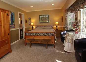 McCaffrey House B&B Inn hotel thumbnail 2