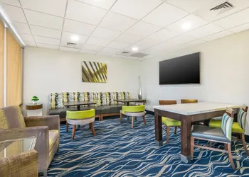Tropical Winds Oceanfront Hotel hotel thumbnail 5
