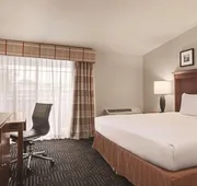 Country Inn & Suites by Radisson, Woodbury, MN hotel detail image 7