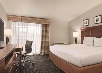 Country Inn & Suites by Radisson, Woodbury, MN hotel thumbnail 7