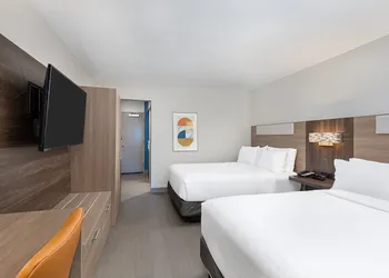 Holiday Inn Express Atlanta Airport - North by IHG hotel thumbnail 8