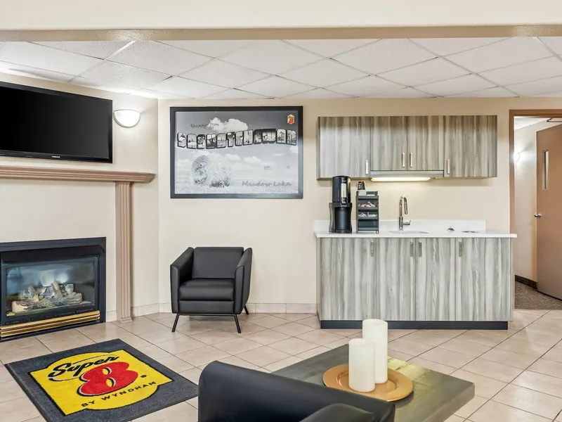 Super 8 by Wyndham Meadow Lake hotel detail image 2