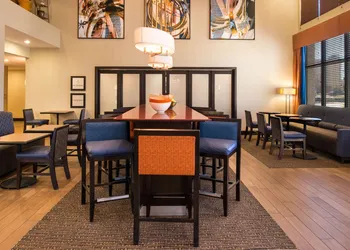 Hampton Inn & Suites Schertz hotel thumbnail 3