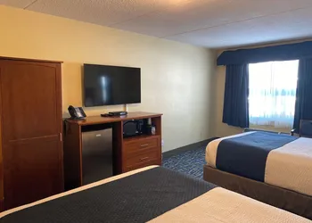 Sunset Inn Kenora hotel thumbnail 5