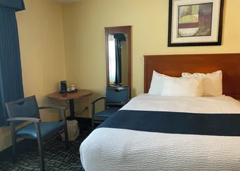 Sunset Inn Kenora hotel thumbnail 6