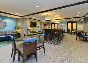 Hampton Inn Iowa City/University Area hotel thumbnail 4