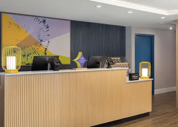 Spark By Hilton Woodstock hotel thumbnail 3
