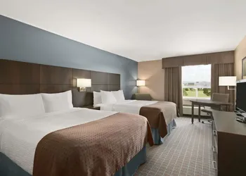 Days Inn by Wyndham Stephenville hotel thumbnail 3