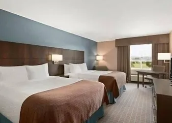 Days Inn by Wyndham Stephenville hotel thumbnail 5