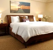 Rosellen Suites At Stanley Park hotel detail image 3