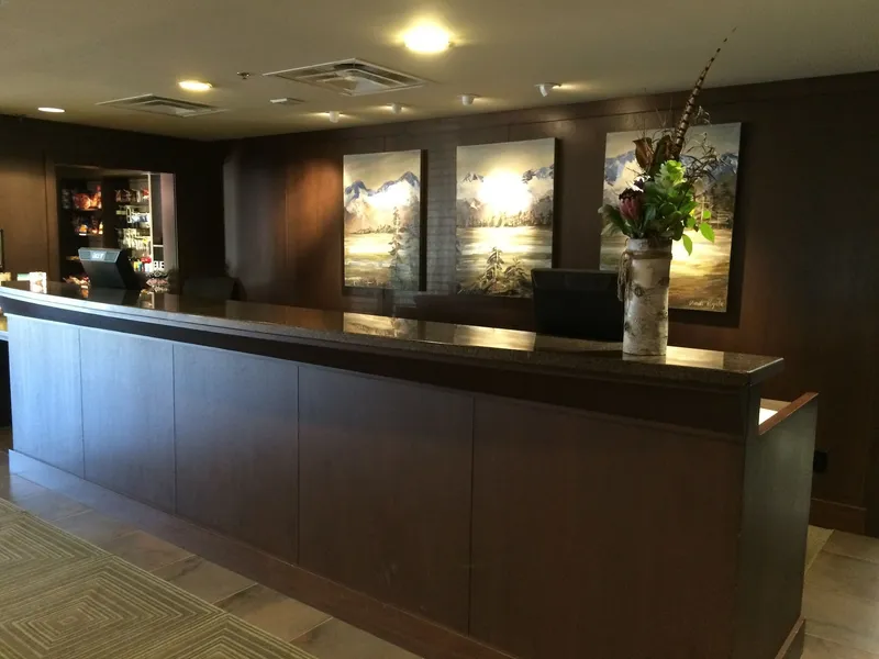 Executive Suites Hotel & Resort, Squamish hotel detail image 2