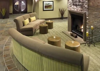 Executive Suites Hotel & Resort, Squamish hotel thumbnail 3