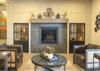 Prestige Hudson Bay Lodge & Conference Centre, WorldHotels Crafted Collection hotel thumbnail 3