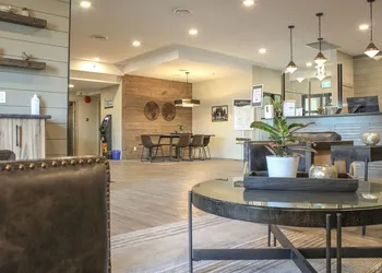 Prestige Hudson Bay Lodge & Conference Centre, WorldHotels Crafted Collection hotel thumbnail 4
