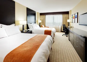 Radisson Hotel Vancouver Airport hotel thumbnail 5