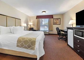 Best Western Of Olds hotel thumbnail 6